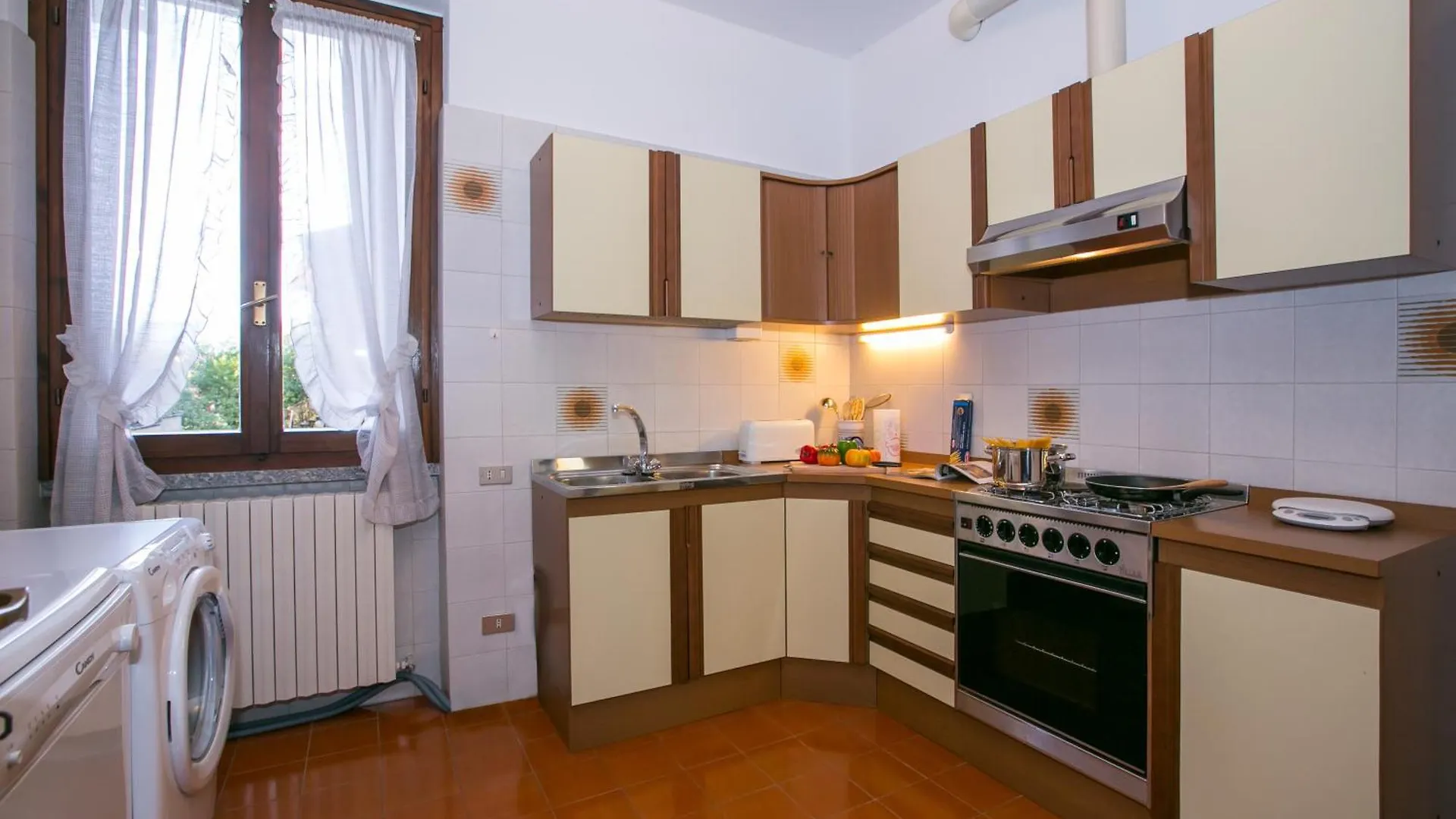 Antica Isola Balcone Apartment Sala Comacina Italy